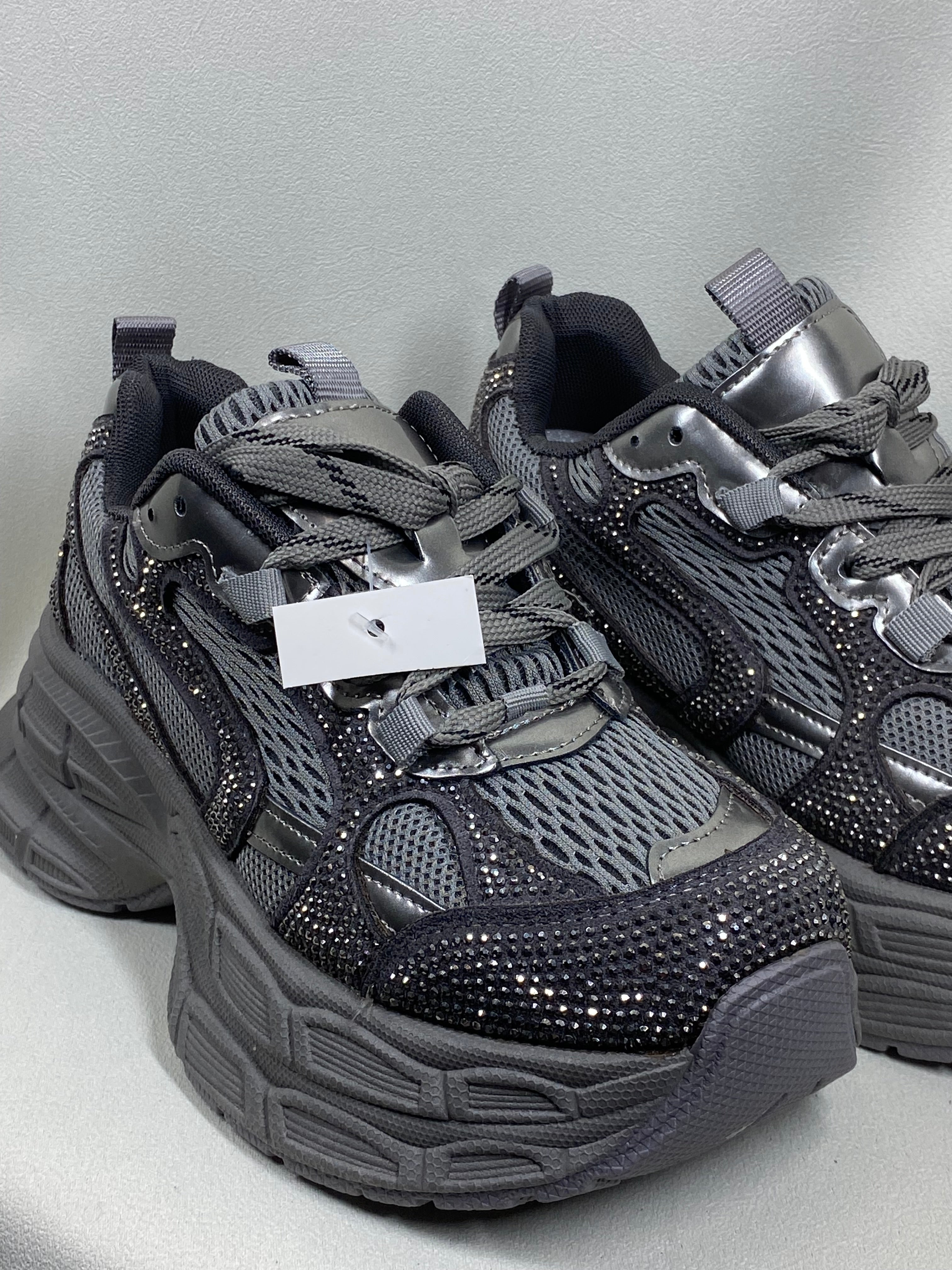 Zapatillas Grafito Brillo