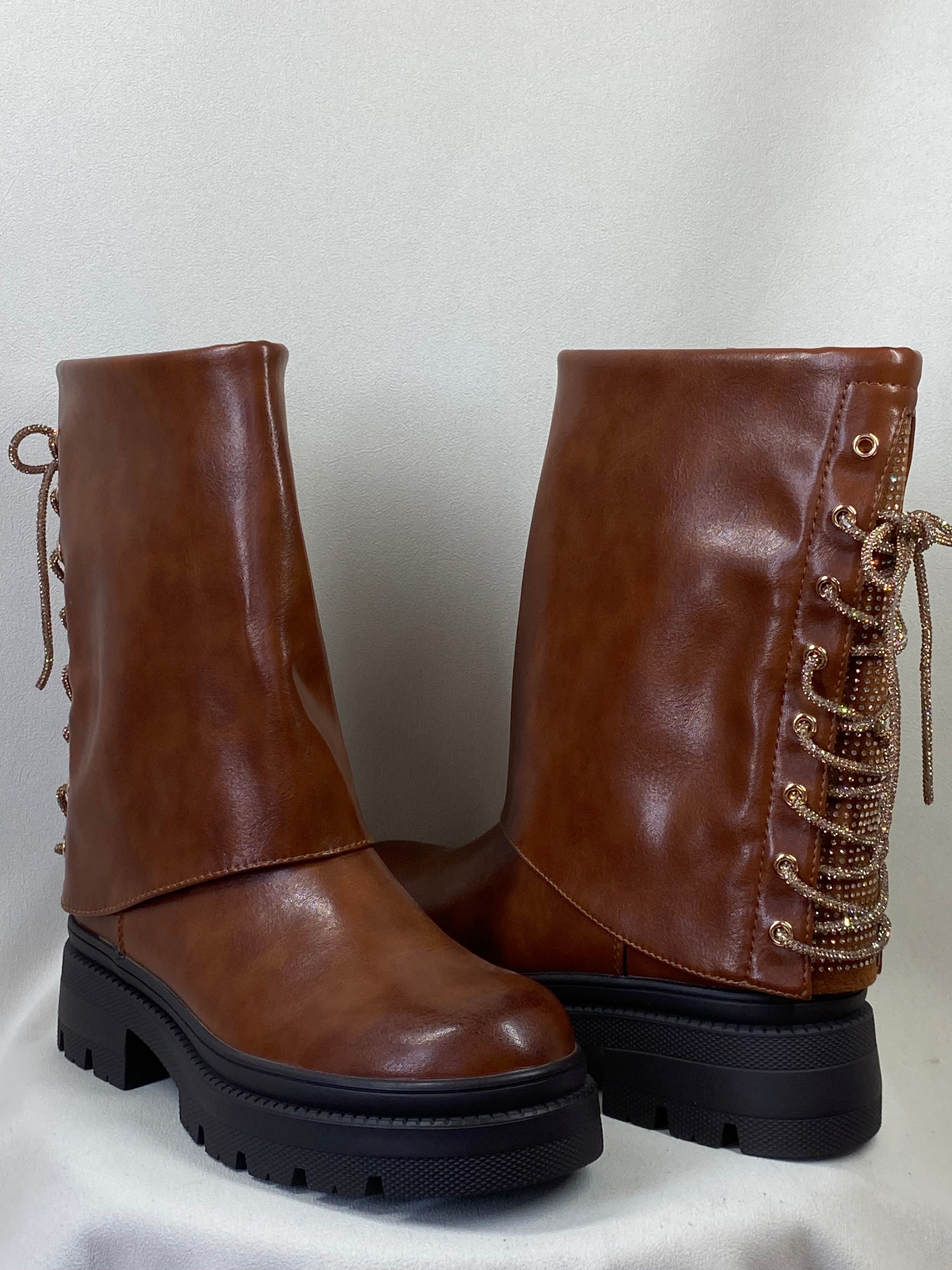 Botines Café Brillo ✨