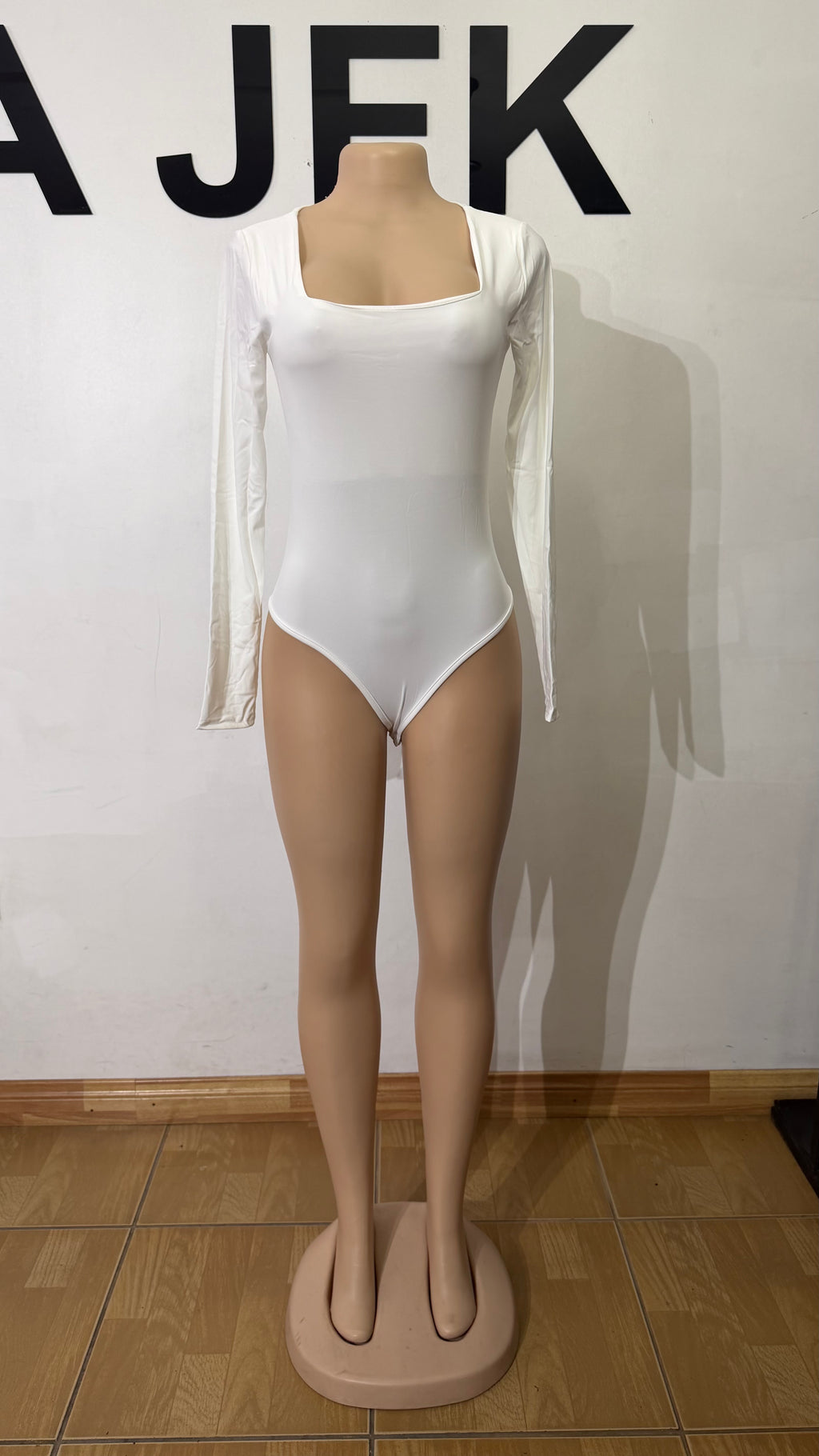 Body Clásico escote cuadrado