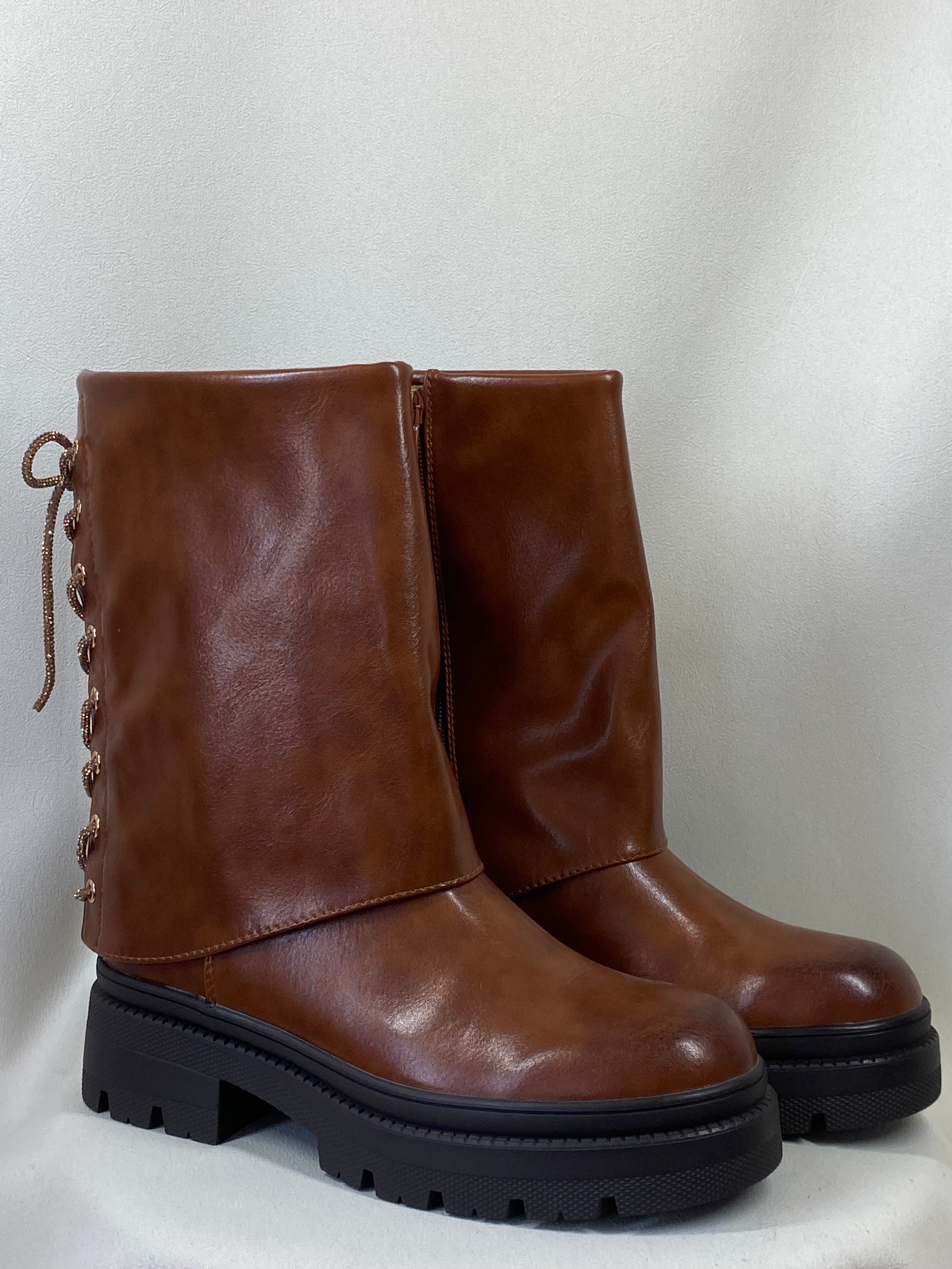 Botines Café Brillo ✨