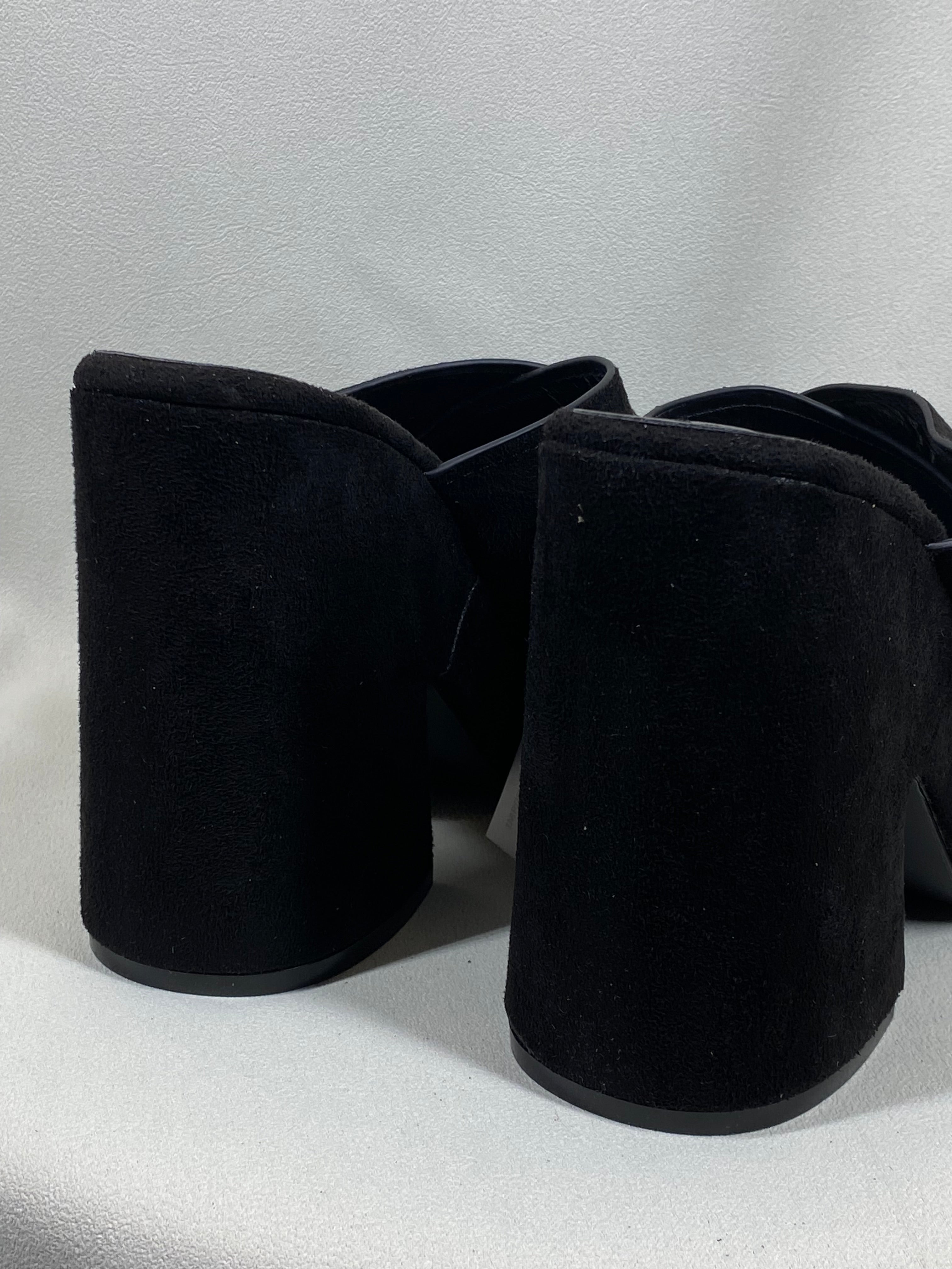 Chalas Negra Cruzadas