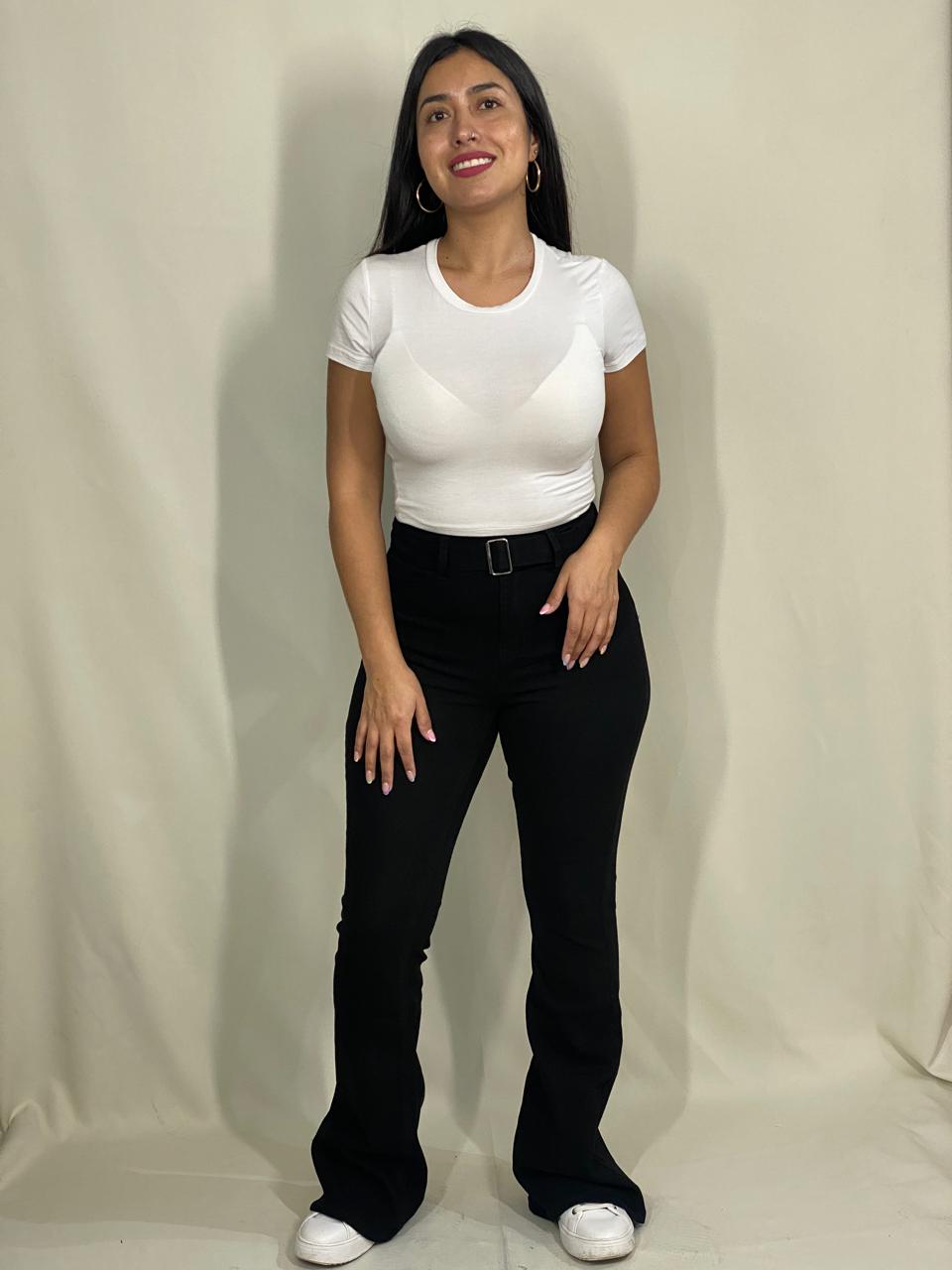 Jeanns Flare negro cinturón