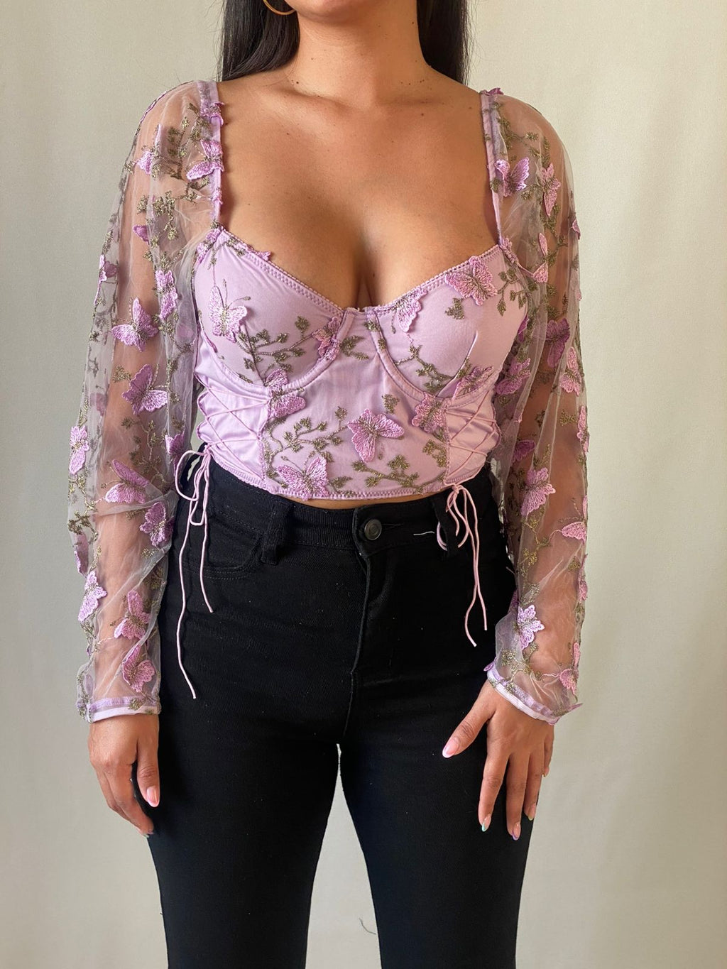 Crop Manga Larga Mariposa