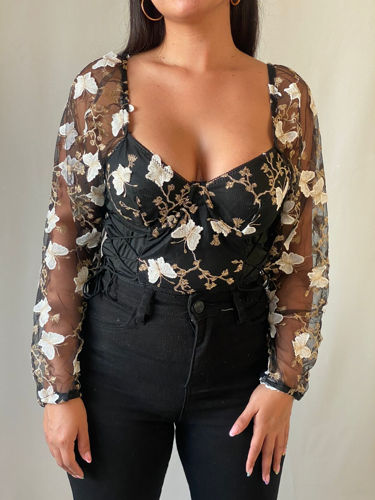 Crop Manga Larga Mariposa