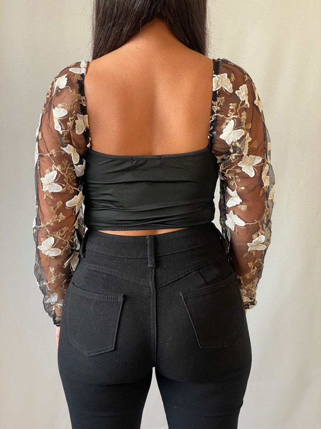 Crop Manga Larga Mariposa