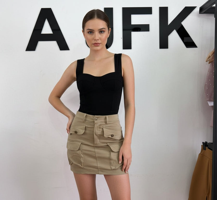 Short Falda Bolsillos