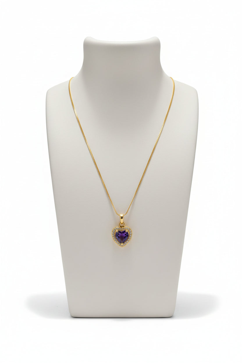 Collar corazón morado
