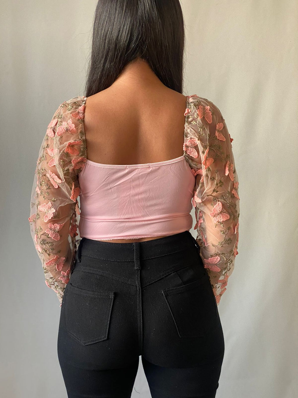 Crop Manga Larga Mariposa